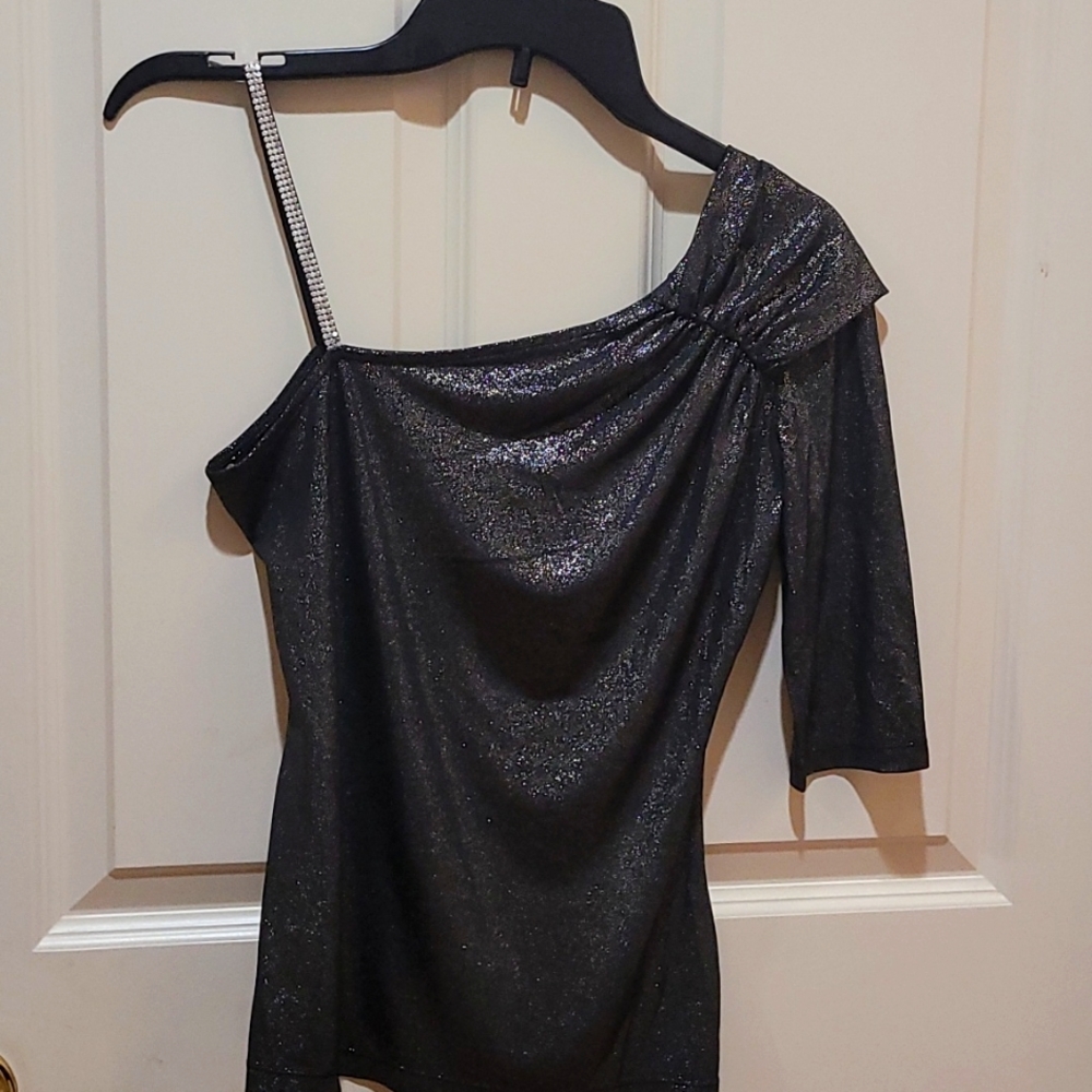 Sz xsmall  One shoulder top black with silver shimmer. Like new